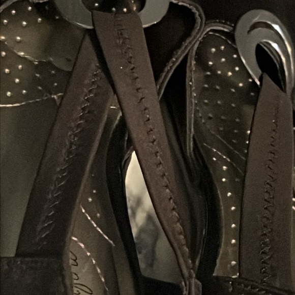 DexFlex Comfort Circle Open Toe Wedge - Picture 10 of 16